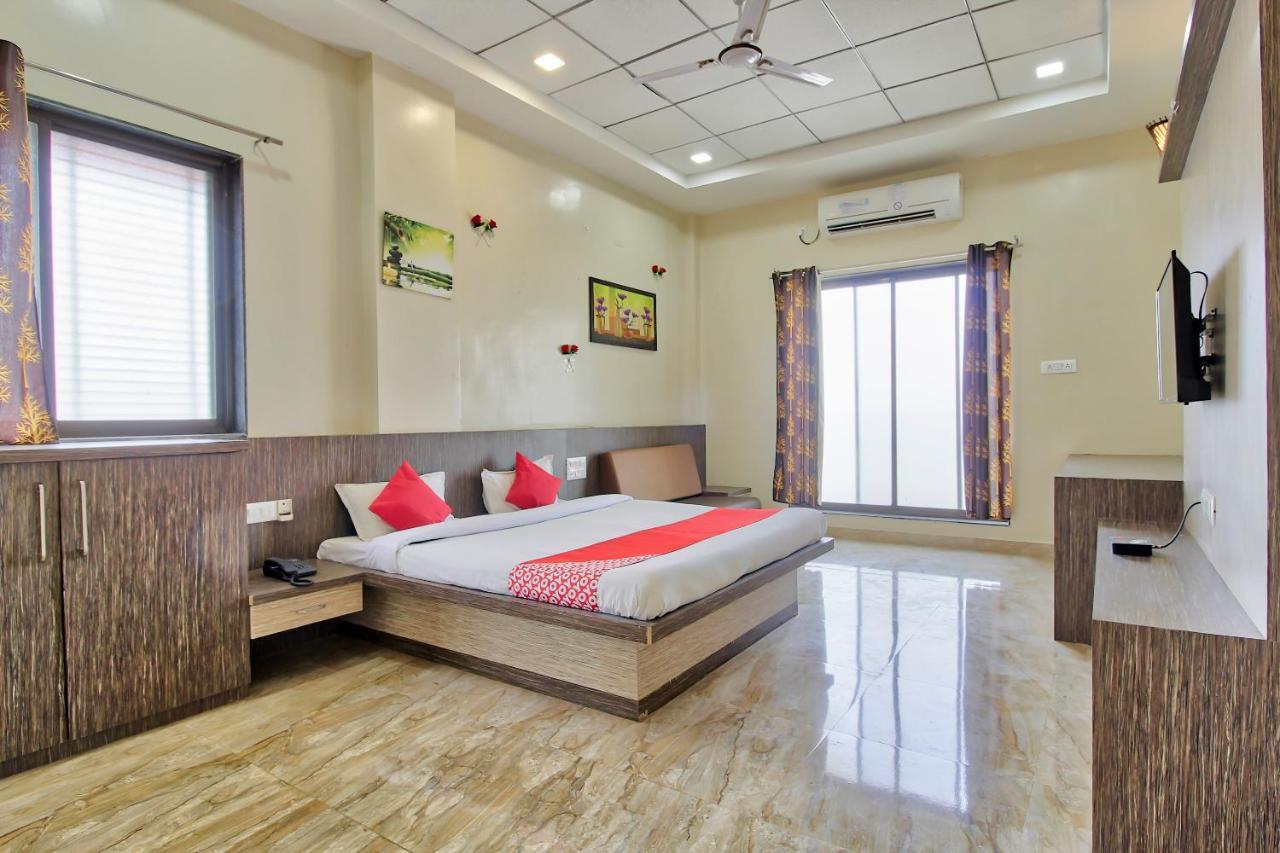 Oyo 61311 Maharaja Agrasen Resort And Lodging Buldhana ภายนอก รูปภาพ